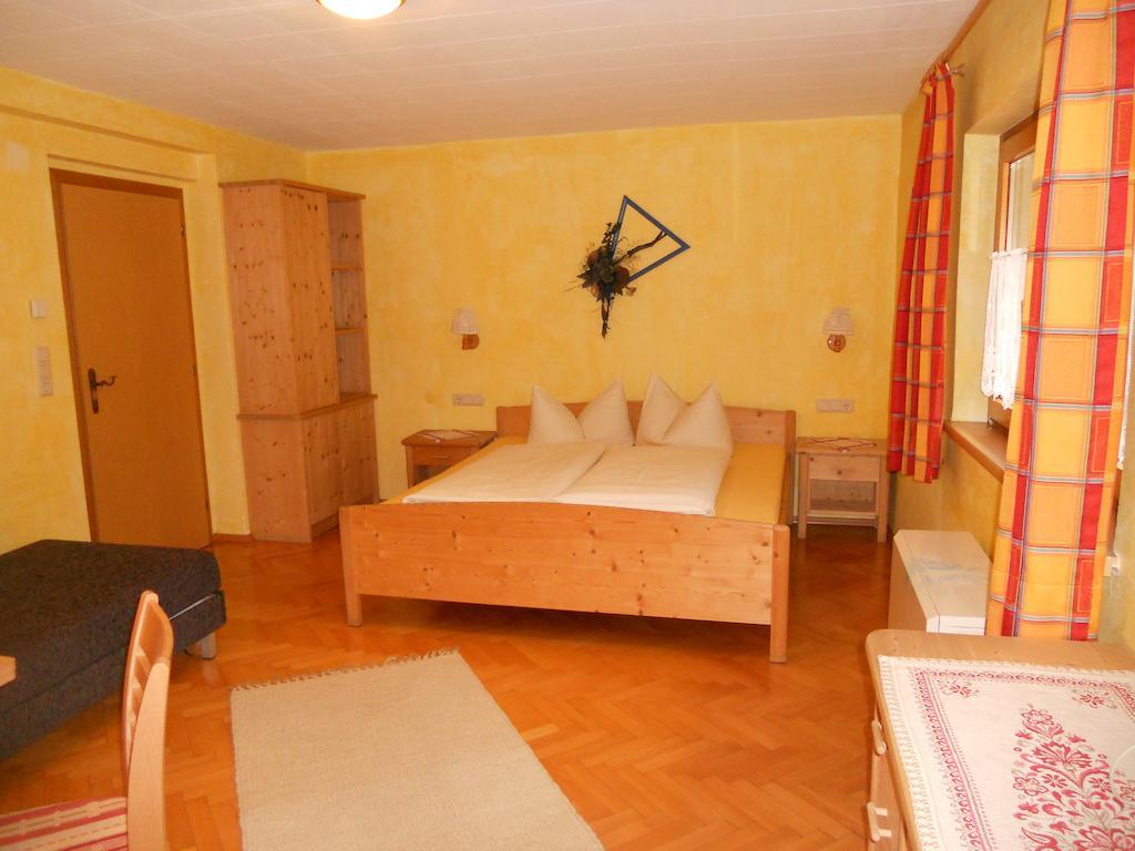 Bacher Apartment